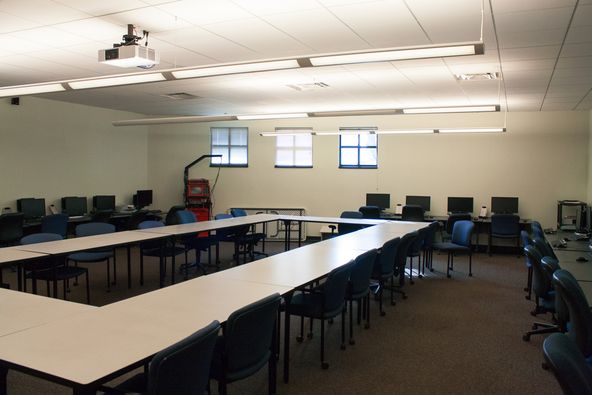 1740 U.S. 14 Business, Janesville, WI 53545